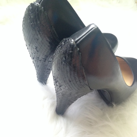 LAST CHANCE❗️3.1 Phillip Lim Python Embossed Pumps - Picture 3 of 4