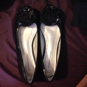 Adrienne vittadini flats