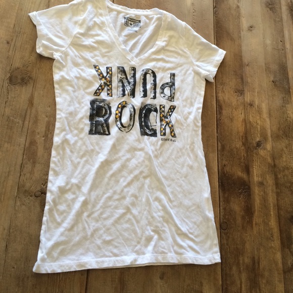 V neck t shirt