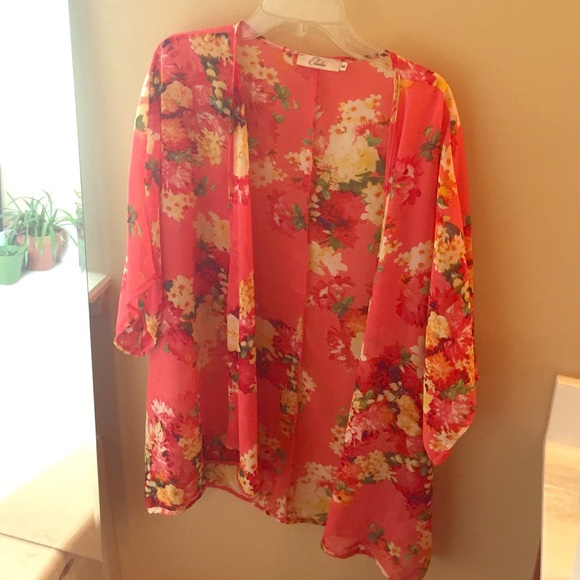 Tops - Floral Kimono
