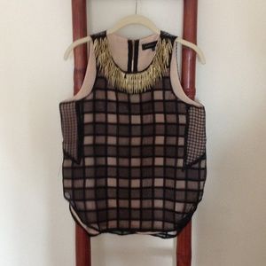 Slvs window pane top w/gold metal neckline