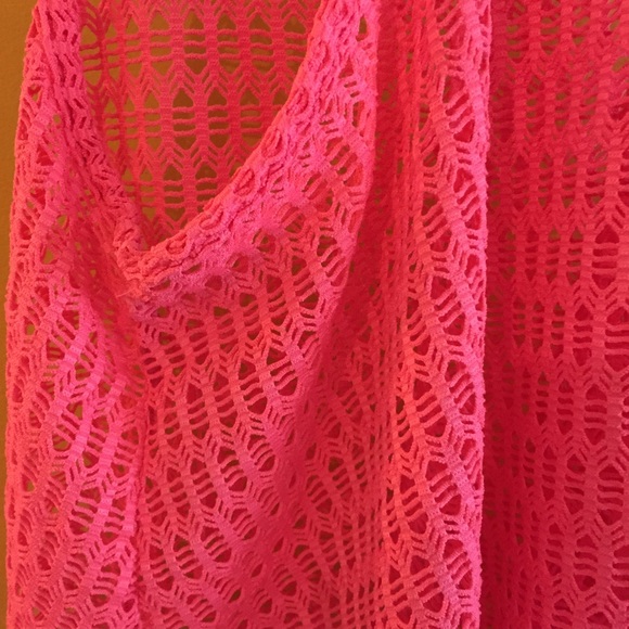 Hot pink see through tank - Picture 4 of 4