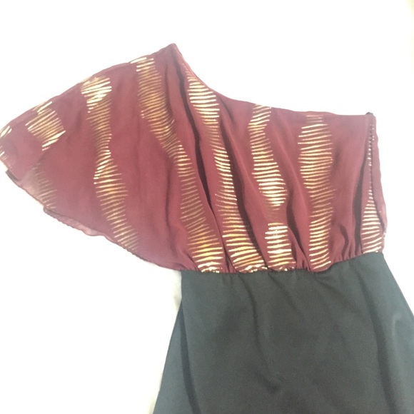 NWOT Maroon One Shoulder Dress - Picture 2 of 2