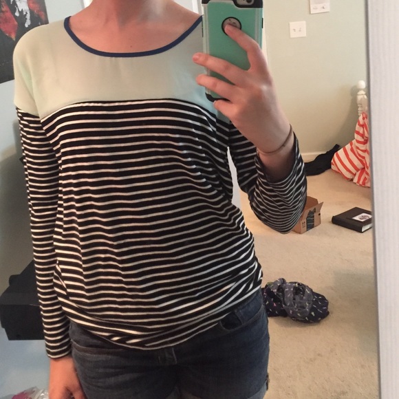 Striped mint and blue top - Picture 3 of 4