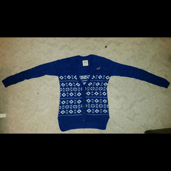 A knit blue abracrombie sweater - Picture 1 of 1