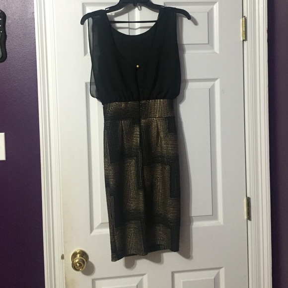 Black/Gold Dress - Picture 3 of 3