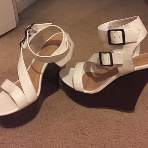 Platform Wood Wedges