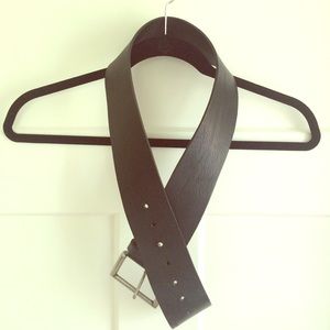 Black leather high waisted belt