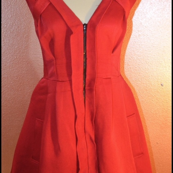 Hot Red - Picture 2 of 3