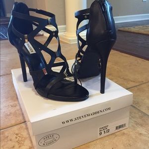 Steve Madden Black Heels. Brand New.  👠