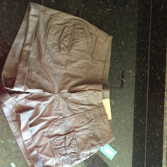 Maurice's cargo shorts