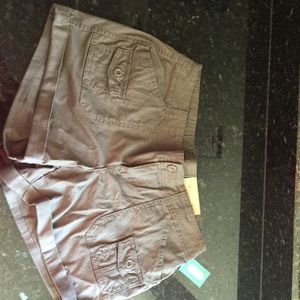 Maurice's cargo shorts