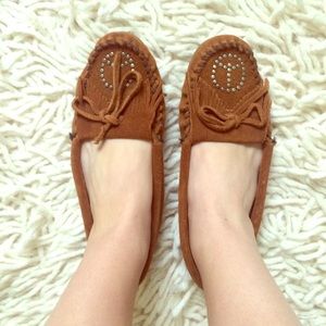 Peace sign suede moccasins