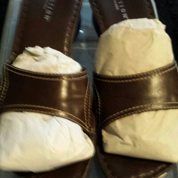 Shoes - Picture 2 of 2