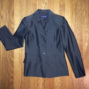 Evan Picone suit