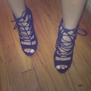 Black lace up heels