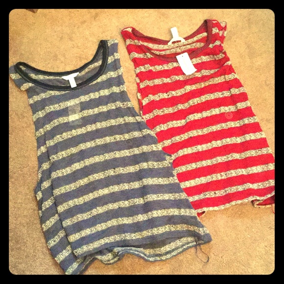 Tops - Picture 1 of 2