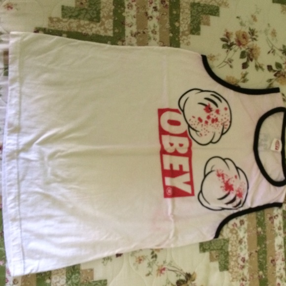 Obey Tank