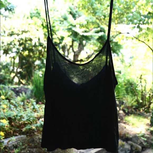One size fits all! Loose tank.