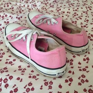 Pink low-top Converse