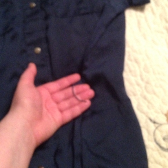 Satin like navy colored blouse - Picture 2 of 2