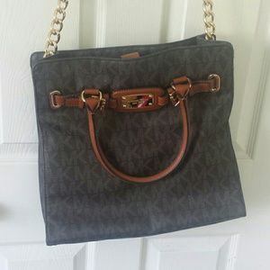 Micheal Kors bag
