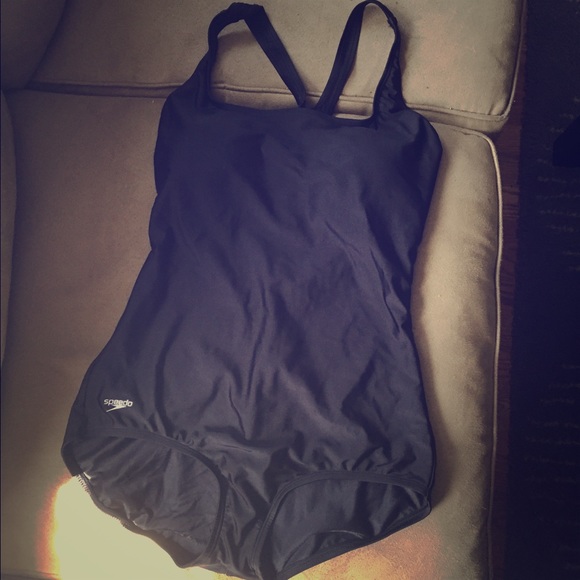 Speedo one piece bathing suit