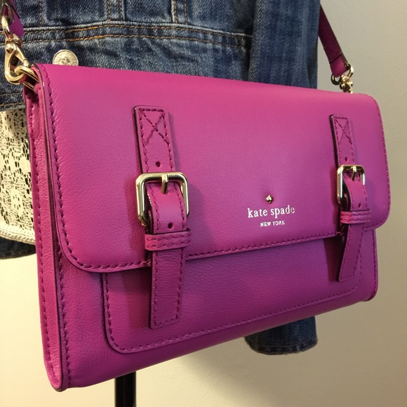 ⛔️SOLD⛔️Kate Spade Leather Cross Body Bag Clutch - Picture 2 of 4