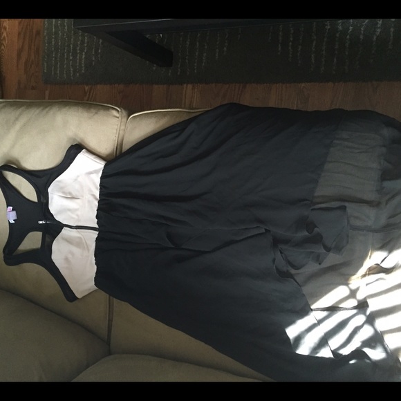 Hi to low dress