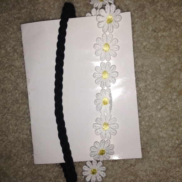 Daisy and braided chokers