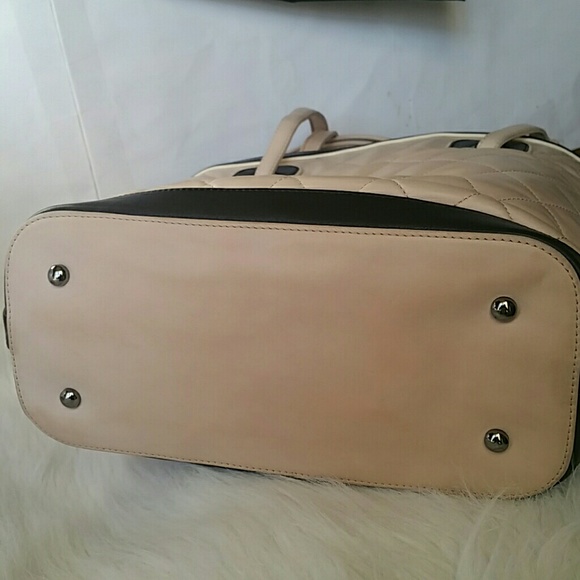 SOLD Chanel Petite Shopping Tote - Picture 4 of 4