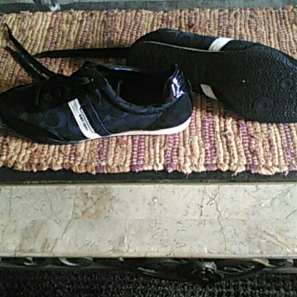 Coach Kourtney Style Shoe Size 10M