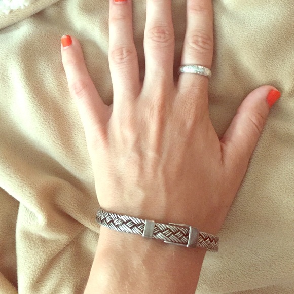 👽SOLD👽 STERLING SILVER ADJUSTABLE BANGLE