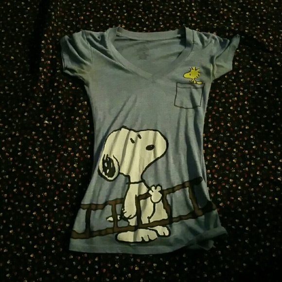 Snoopy shirt