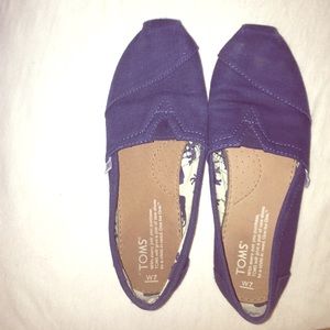 GREAT CONDITION Navy Blue Canvas Toms