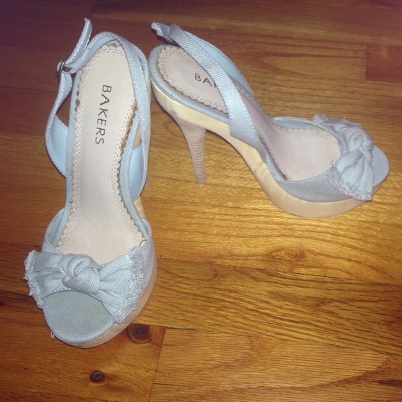 High heels - Picture 2 of 2