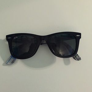 Ray ban wayfarer NYC subway limited addition