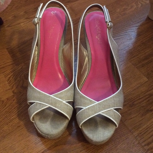Lilly Pulitzer Tan Wedges