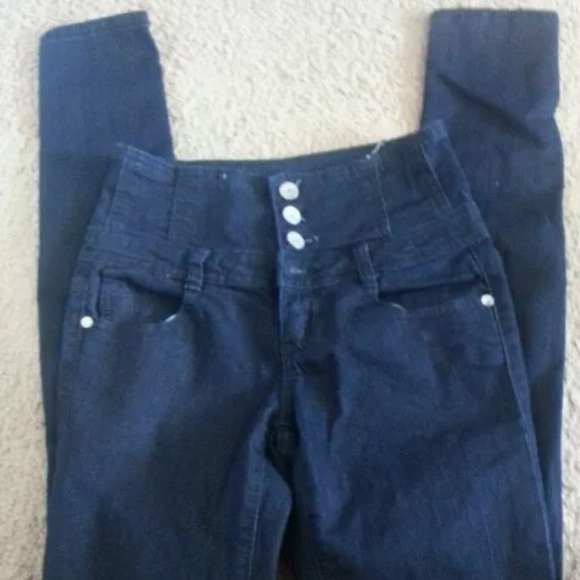 High waisted skinny jeans
