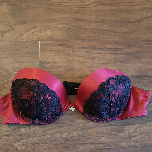 Fredericks of Hollywood Strapless Bra
