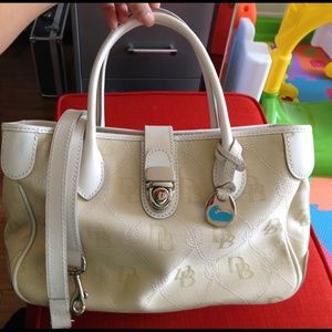 💯 Auth Dooney & Bourke Small tote.
