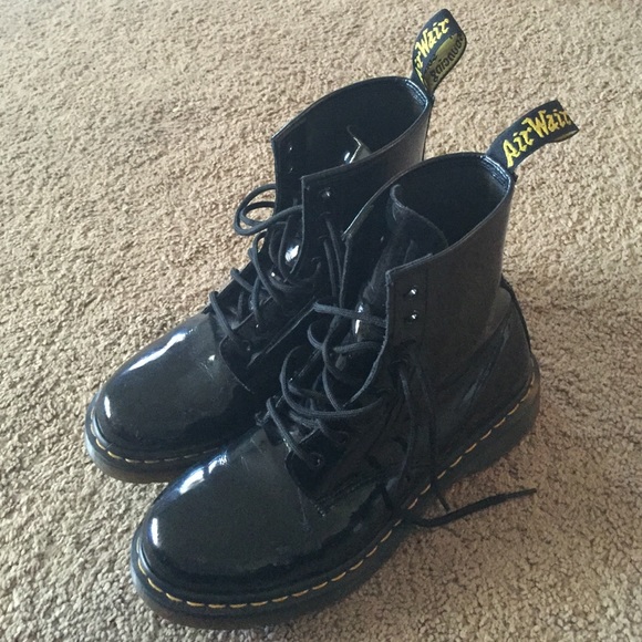 Black doc martins