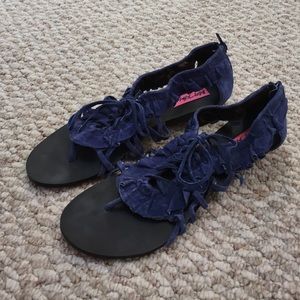 Betsy Johnson blue suede sandals/strappy flats