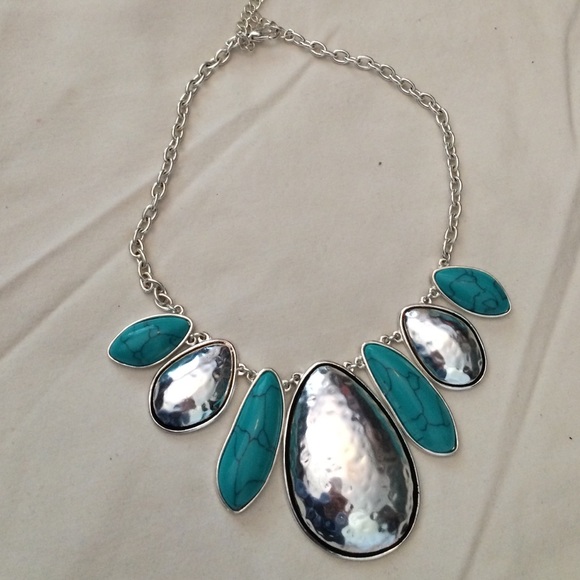 Necklace Bundle, 3 for the price of 1 🙀👌👍