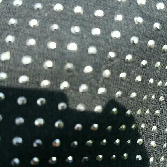 ***SOLD***Top - Picture 3 of 3