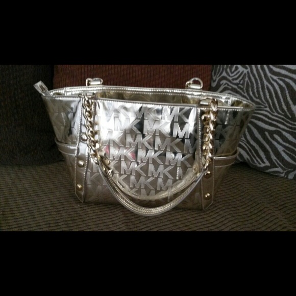 Authentic Michael Kors Purse, Wallet & Watch