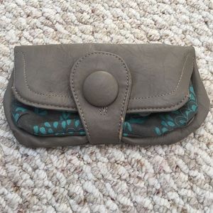 Cute wallet clutch - lightly used