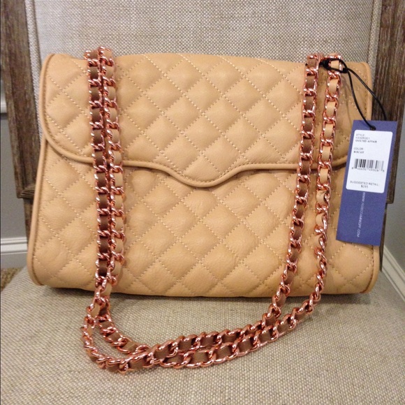 Rebecca Minkoff Handbags - Rebecca Minkoff Quilted Affair bag