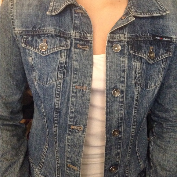 DKNY JEAN JACKET😍👌