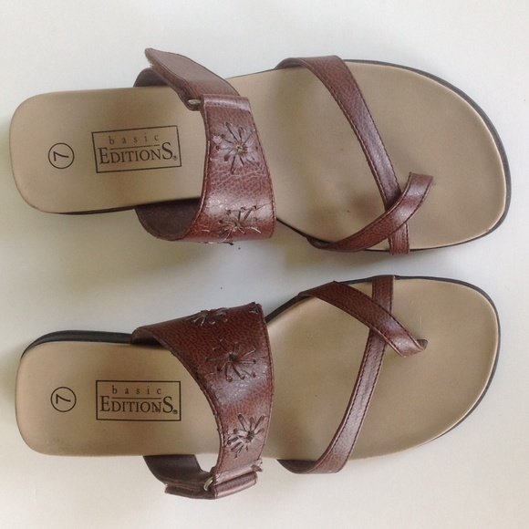 toe wrap sandals